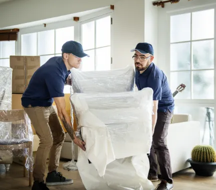 chicago mover unloading van